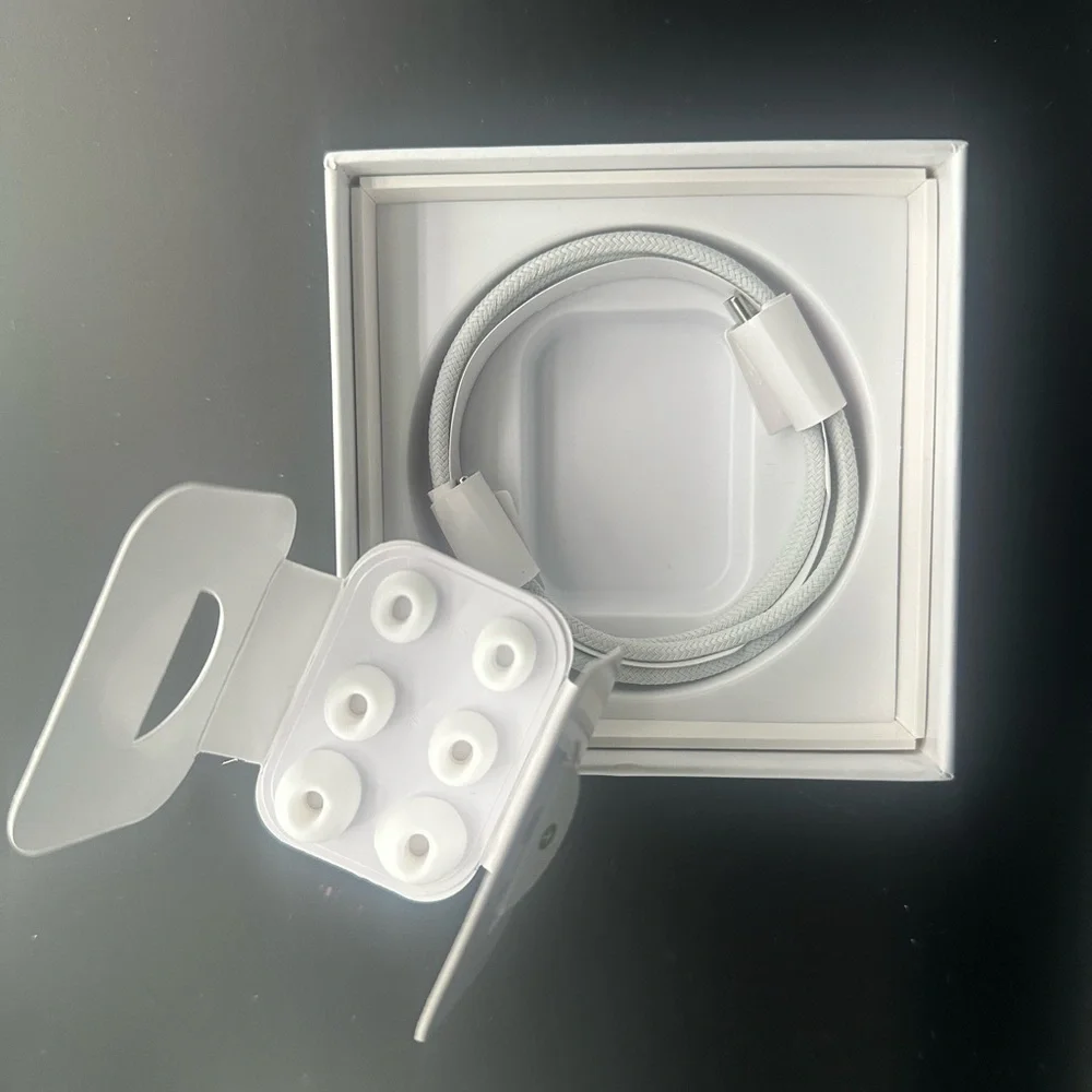 Apple used airpods